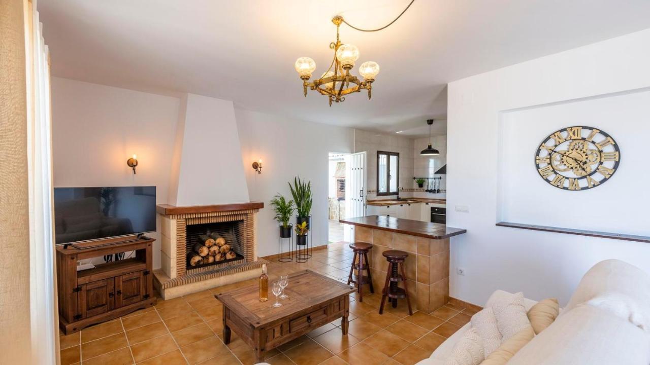Villa Patricia Torrox By Ruralidays Eksteriør bilde